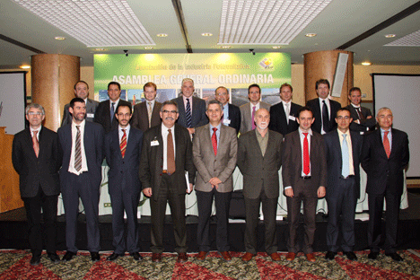 Miembros del Comité de Dirección de ASIF durante la Asamblea de marzo de 2009