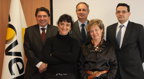 Miembros del jurado de izquierda a derecha: D. Jose Vicente Costa de Diego; Dña. Gloria Gómez Muñoz; D. Carlos Rodero Antúnez; Dña. Margarita de Luxán García de Diego; D. Eduardo de Ramos.  