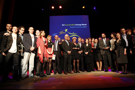Todos los ganadores de los “Premios Europeo a la Energía Sostenible 2011”.