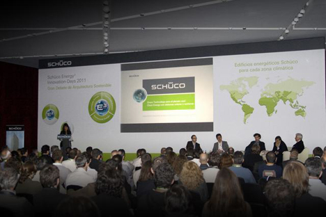 Debate sobre arquitectura sostenible organizado por Schüco