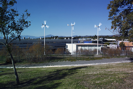 Aerogeneradores Enair en la planta de Adif en Málaga