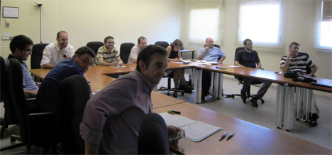 ITC acoge un encuentro de expertos para analizar las posibilidades de la cerámica en el sector de las energías renovables