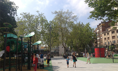 Vitoria-Gasteiz estrena la nueva Plaza Green Capital 
