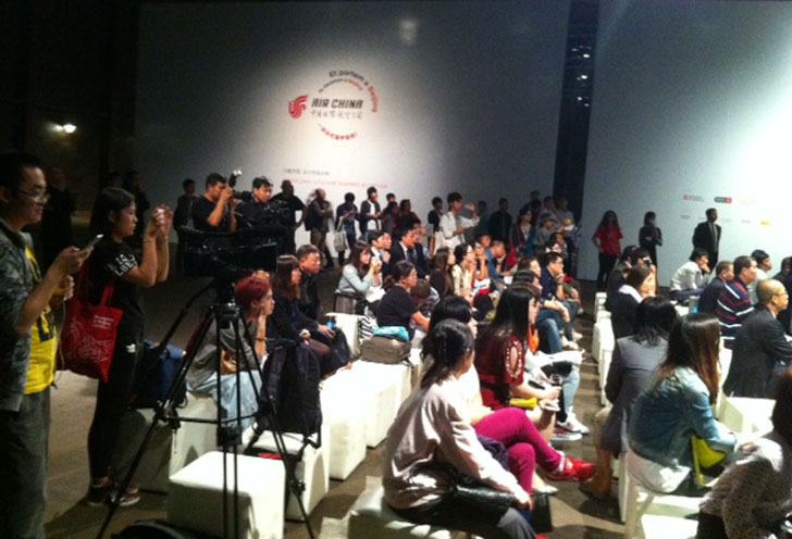 Presentación del concurso jumpthegap en la Beijing Design Week 2014