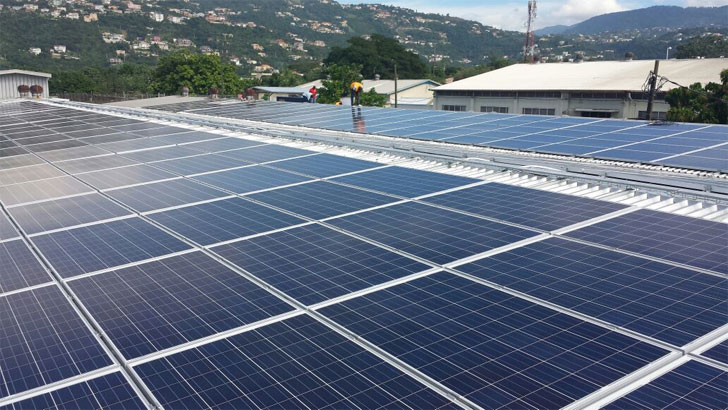 Instalación fotovoltaica de la sede central de la cadena de restaurantes Island Grill