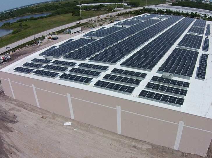 Instalación fotovoltaica en Florida.