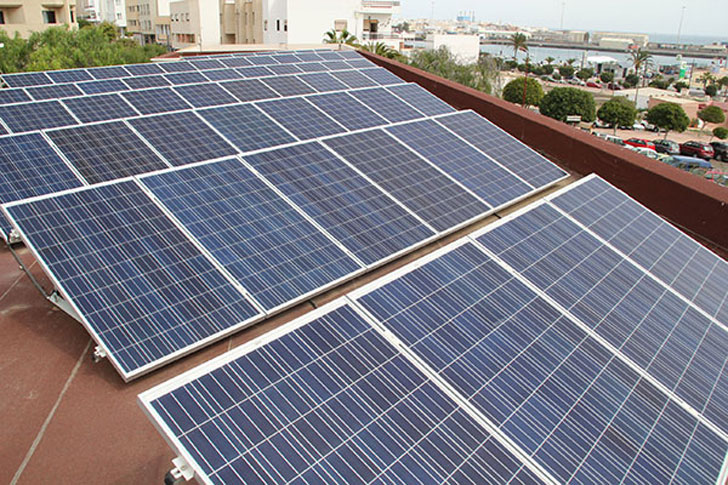 Placas fotovoltaicas en Canarias.