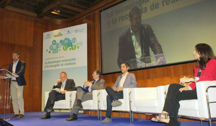  Seminario técnico sobre tecnología-innovación y recogida de residuos. Intervención de Juan Ávila, secretario general de la FEMP