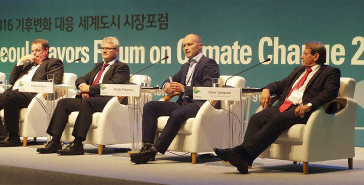 Transcurso de la celebración de la 2ª Cumbre de Alcaldes sobre Cambio Climático celebrada en Seúl.