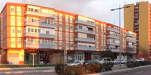 Rehabilitación energética del barrio residencial Fasa-Renault con criterios de distrito de energía casi nula dentro del proyecto Faro Remourban