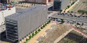 Factores arquitectónicos y optimización energética en edificios de oficinas en Madrid. Horizonte 2020-50. A partir de los resultados Proyecto TOBEEM