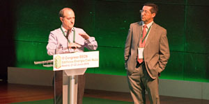 M.Sánchez, Energy Manager; y C.J.García, USJ – III Congreso EECN