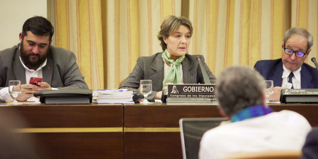 La ministra Isabel García Tejerina anunciado que impulsará una ley de Cambio Climático y Transición Energética