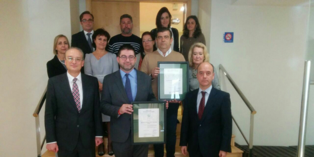 La Agencia Tributaria ha recibido de manos de AENOR los certificados de gestión energética y ambiental. 