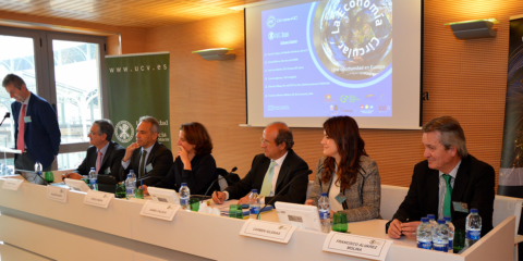 Expertos en Medio Ambiente analizan la Economía Circular en la Universidad Católica de Valencia
