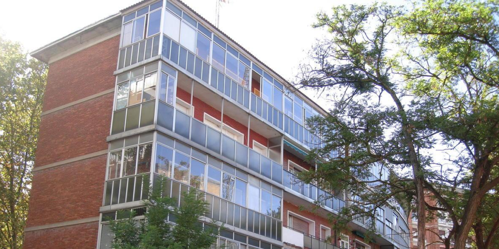 Bloque de viviendas en el barrio de Zamaraga en Vitoria-Gasteiz (País Vasco).