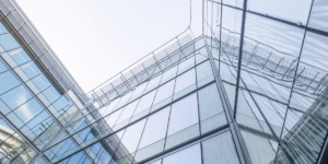 Guardian SunGuard SNX 60 es ideal para fachadas que requieren altas prestaciones, eficiencia energética y estética. 