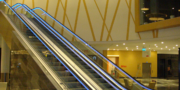 Escaleras mecánicas y andenes móviles de Otis