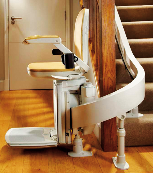 Foto silla salvaescaleras de Otis.