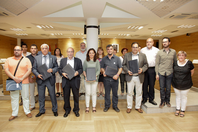 Firma de la Alianza de Municipios del Sur para lograr los objetivos de desarrollo sostenible para el año 2030. 