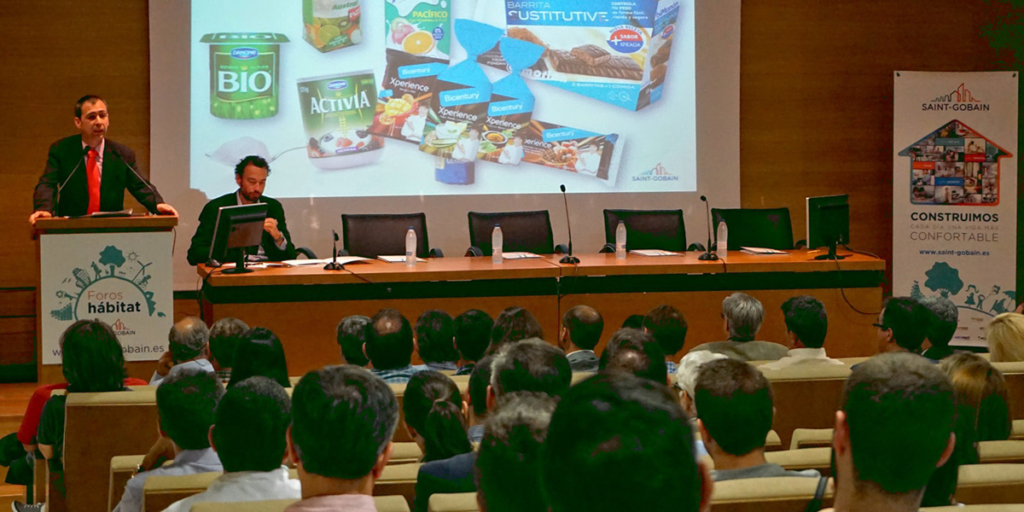 Foro Habitat organizado por Saint-Gobain en Granada.