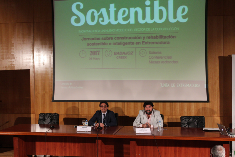 Jornada sobre construcción sostenible celebrada en Badajoz. 