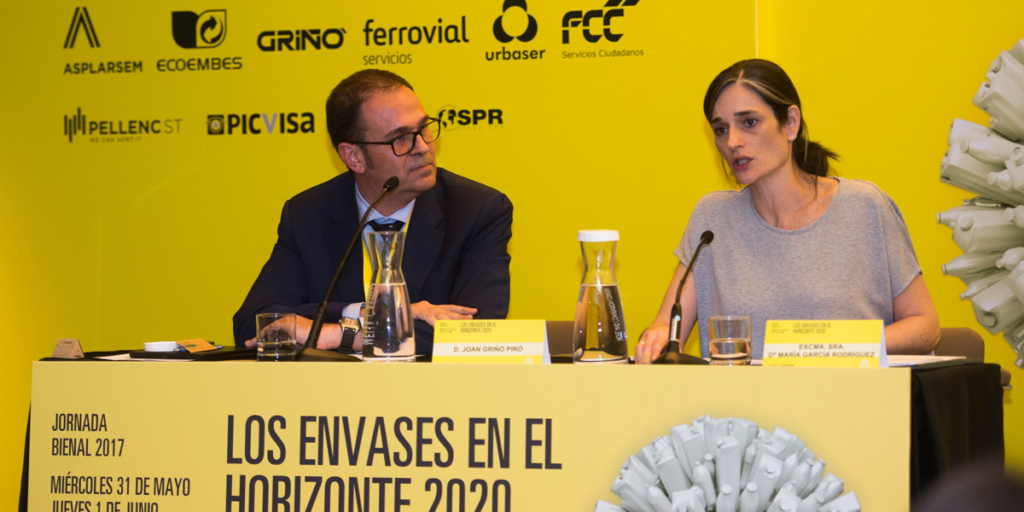 María García Rodríguez durante la jornada “Los envases en el horizonte 2020”. 