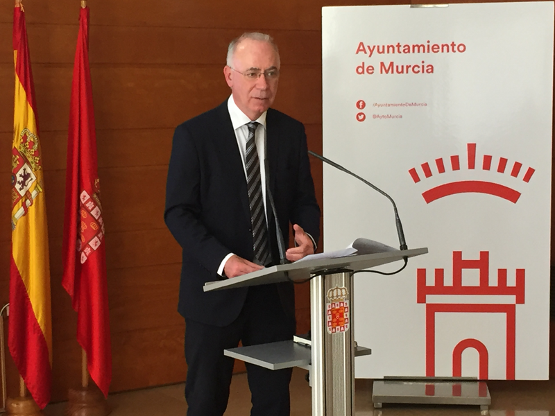 Antonio Navarro Corchón, Concejal de Medio Ambiente.