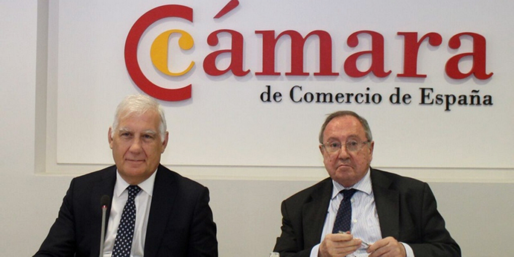 El presidente de la Comisión, Josep Bagué, y el presidente de la Cámara de Comercio de España, José Luis Bonet.