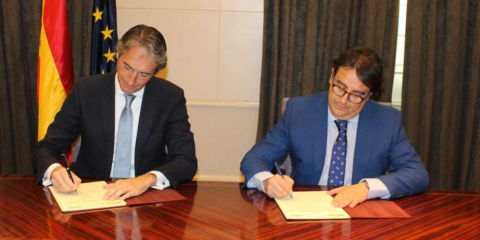 Extremadura firma la prórroga del Plan Estatal de Vivienda para 2017 por siete millones de euros