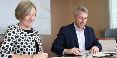 Acuerdo entre la Generalitat y Ayuntamiento de Oliva para la Regeneración Urbana y la Rehabilitación de Viviendas