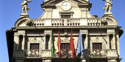 El Ayuntamiento de Pamplona implantará Ayudas para la Rehabilitación de 80 viviendas en la ciudad