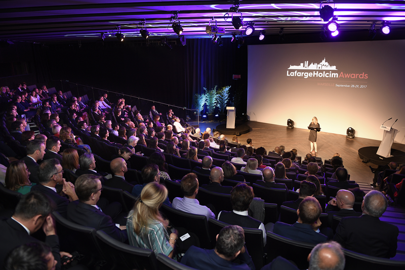 Auditorio de la entrega de los International LafargeHolcim Awards 2017 Europa.