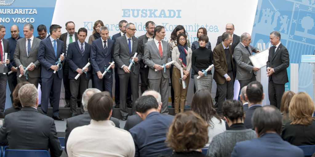 El Lehendakari Iñigo Urkullu ha recogido el diploma de adhesión del Ejecutivo vasco a la citada iniciativa.