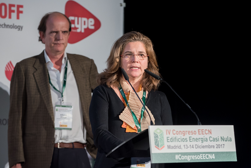 Cristina Moreno y Alfonso Murga. Bloque de ponencias 3. IV Congreso Edificios Energía Casi Nula 2017.