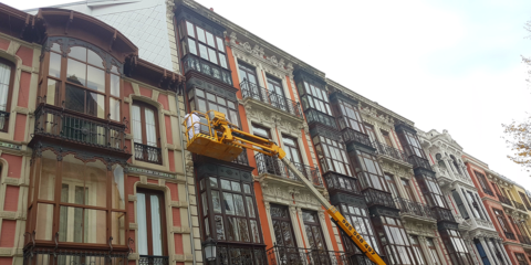12 comunidades de vecinos de Avilés recibirán Ayudas para Rehabilitar las fachadas de sus Edificios