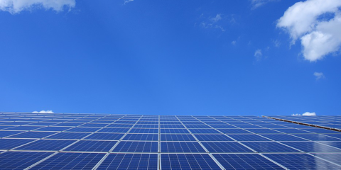 Pamplona propone un Plan Energético para fomentar las instalaciones Fotovoltaicas en los Edificios