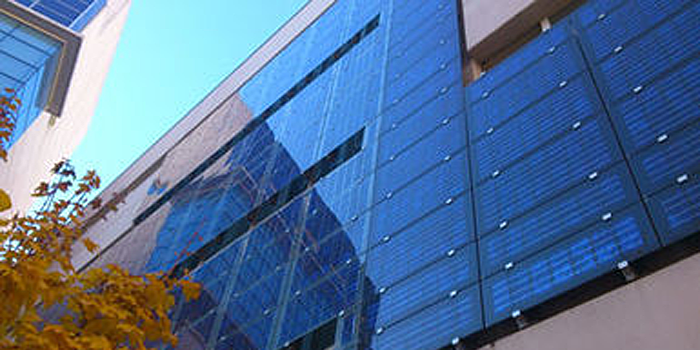 El 18 de enero se celebrará un webinar sobre la integración de energía fotovoltaica en edificación. 