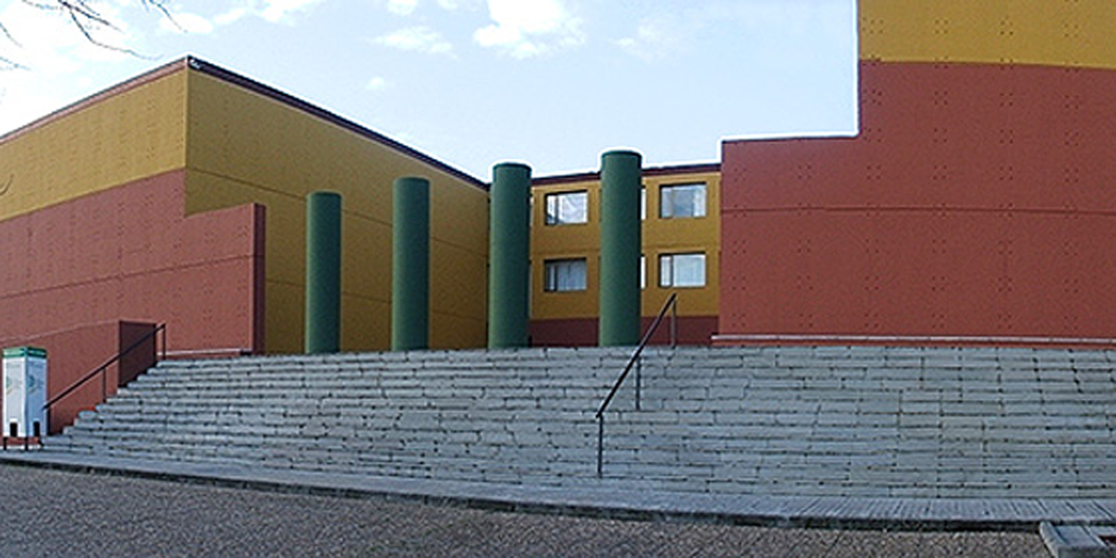 El curso tendrá lugar en la Escuela de Administración Pública de Extremadura, Sala Polivalente (Planta Baja).