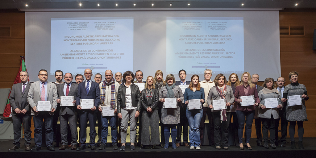 Acto de reconocimiento público a las entidades adheridas al Programa de Compra y Contratación Pública Verde del País Vasco.