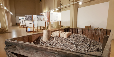 Sevilla acoge la exposición Reusing Posidonia sobre el uso de materiales Ecológicos en la Construcción de viviendas