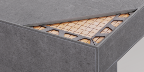Soluciones de Schlüter-Systems para la construcción de duchas de obra y cerámica de gran formato
