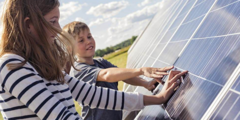 AQ Acentor compensa a sus clientes las emisiones de CO2 de sus viviendas durante los 2 primeros años