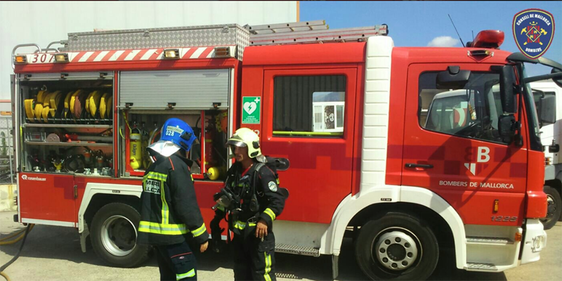 La rehabilitación del parque de bomberos de Artá, Mallorca, incluirá aislamiento de lana de roca y cubierta verde