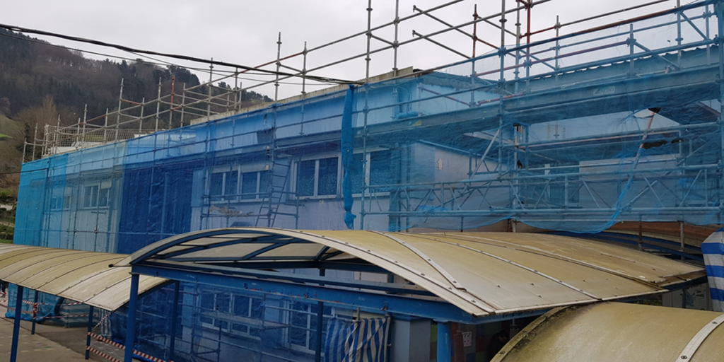 El Ayuntamiento de Tolosa renovará el tejado del colegio Samaniego garantizando su aislamiento térmico