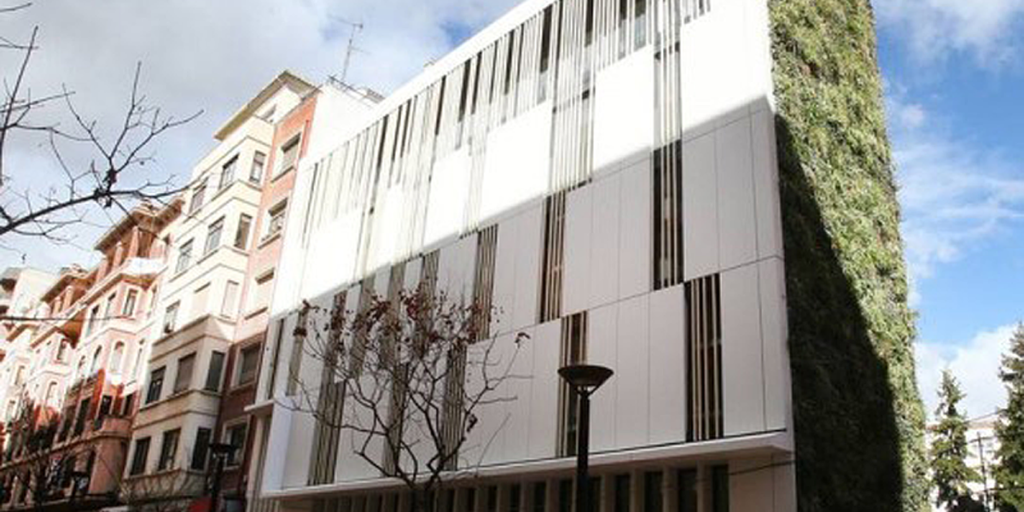 rehabilitación energética de la antigua comisaría de Doctores Castroviejo, en Logroño