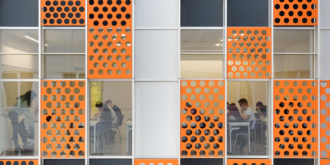 El aulario de la Universidad de Valladolid IndUVa obtiene la máxima calificación en la certificación verde de GBCe