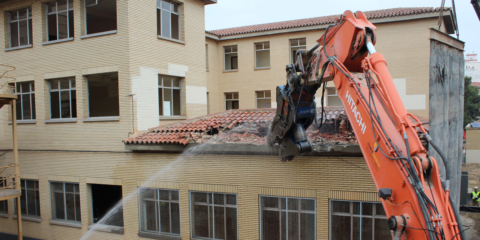 Reutilizan los materiales del edificio original para la construcción del nuevo Pabellón de Filología de la Universidad de Zaragoza