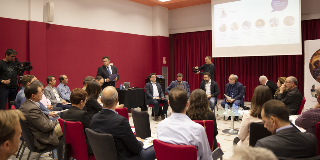 encuentros sobre edificación sostenible 'Diálogos URSA' en barcelona
