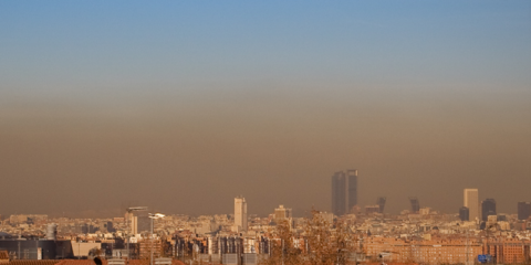 El  Ministerio para la Transición Ecológica insta a las Administraciones a trabajar para reducir las emisiones de NO2